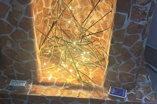 Șemineu decorativ handmade cu LED