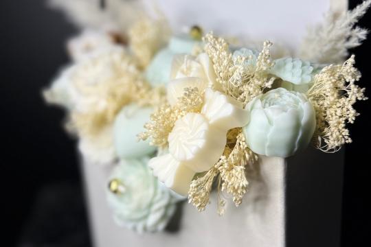 Aranjament floral din ceară naturală Everbelle