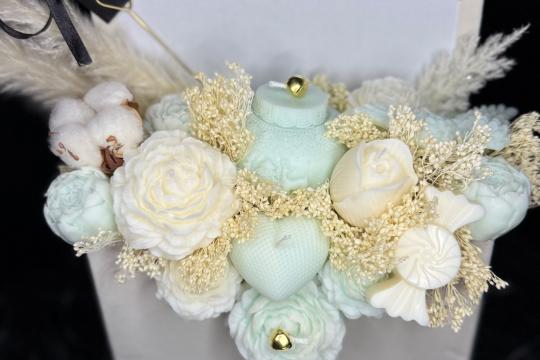 Aranjament floral din ceară naturală Everbelle