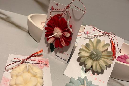 Mărțișor Margaretă Parfumată - Lumânare din Ceară de Soia, Handmade, Personalizabil