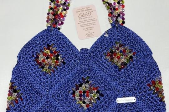 Top handmade croșetat ElaD™ albastru cu aplicații multicolore – model unicat premium