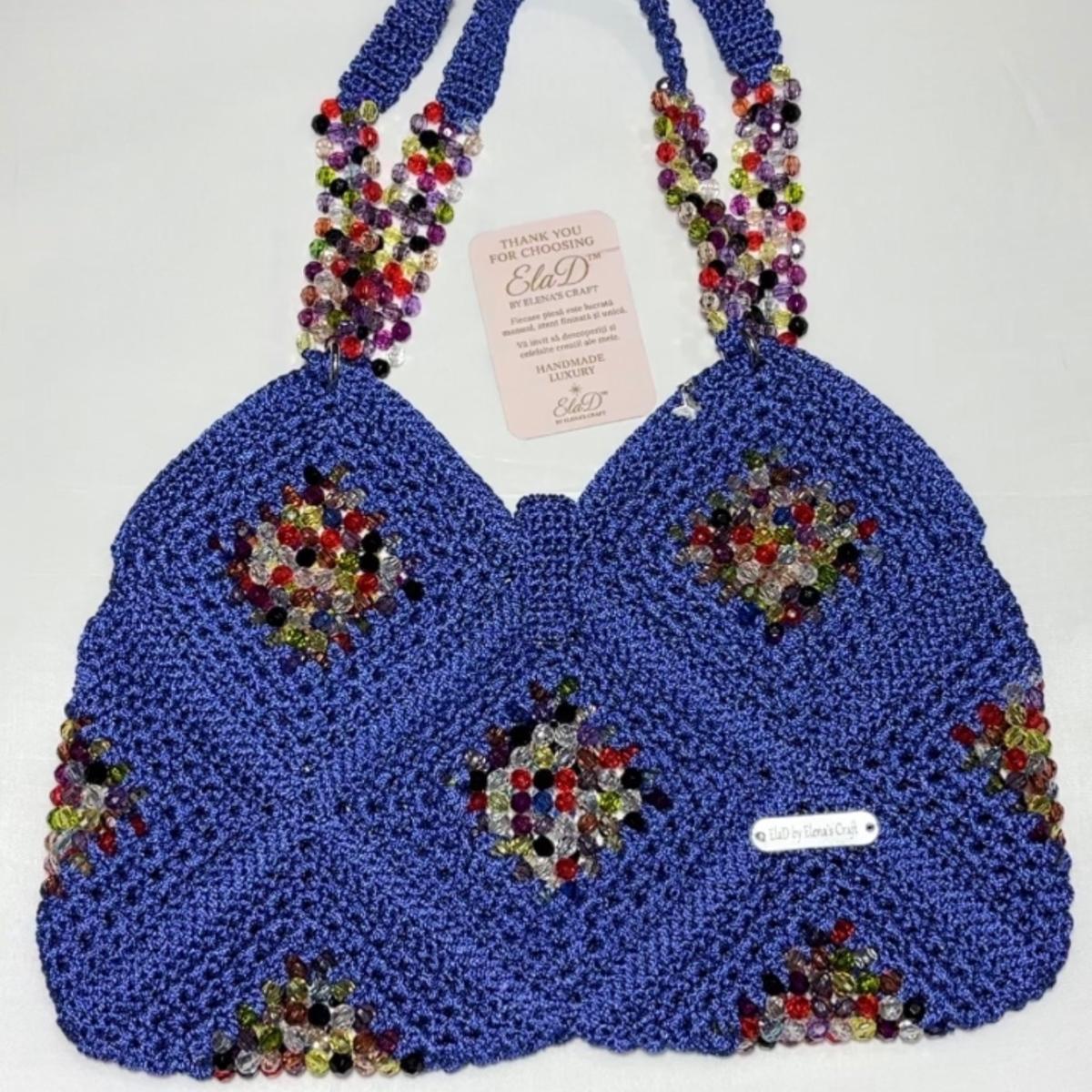 Top handmade croșetat ElaD™ albastru cu aplicații multicolore – model unicat premium