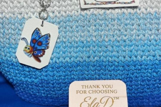 Geantă handmade croșetată ElaD™ alb-albastru degradé – model elegant de vară